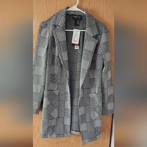 Frank Lyman Design Black and White Blazer